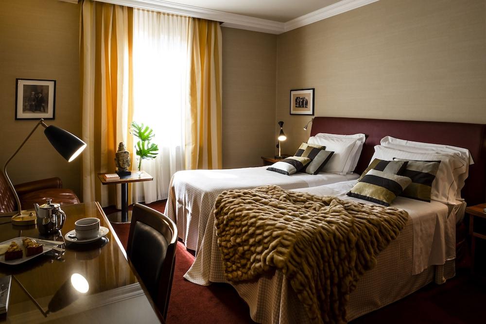 Accademia Hotel 4*