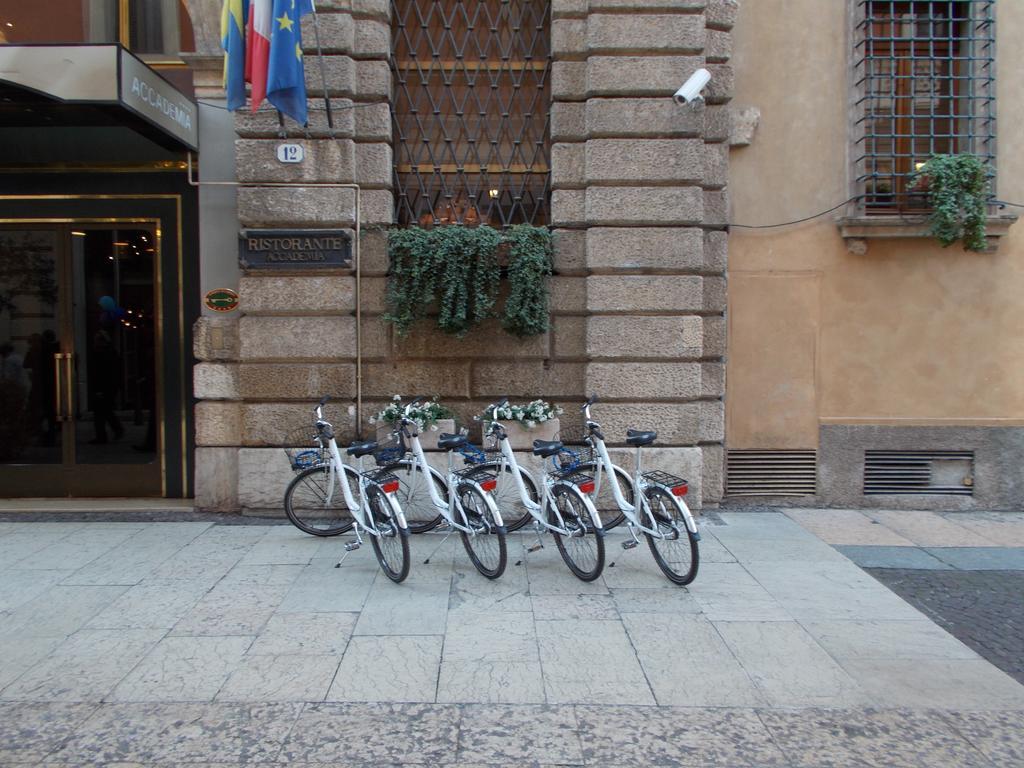 Accademia 4* Verona
